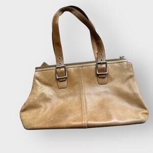 Brown Coach Tan real Leather Shoulder Bag